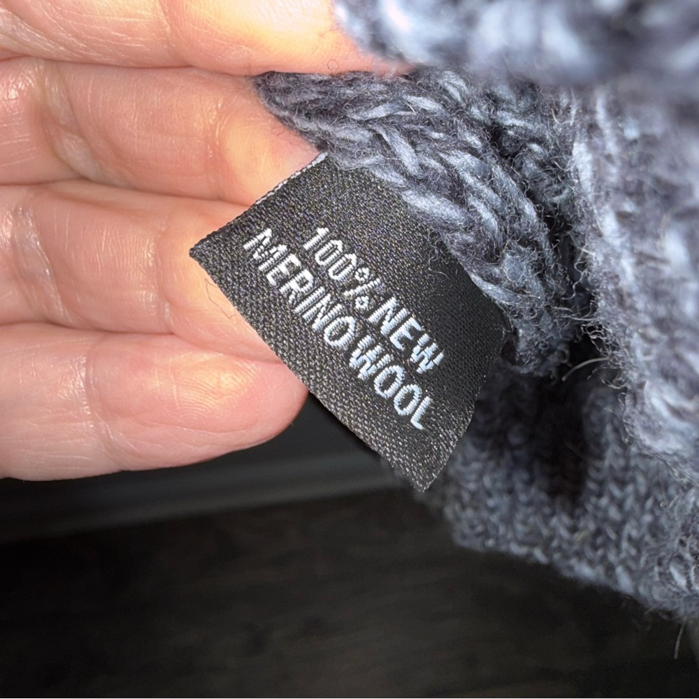 Original Aran Company 100% New Merino Wool Fisherman Sweater-Gray Blue-Large - Picture 6 of 9